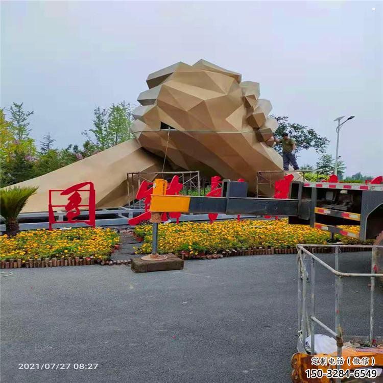 几何握手雕塑 几何握手雕塑