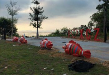 街道坐凳雕塑 现代景观摆件 彩绘雕塑