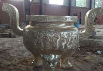 铸铜三足炉雕塑制作