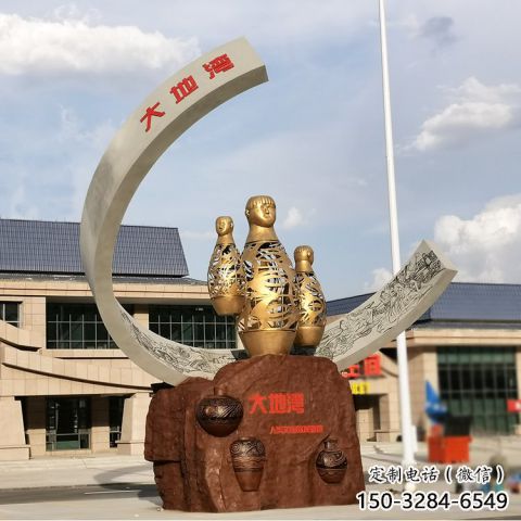 房地产酒瓶雕塑，仿古景观雕塑，喷砂制造